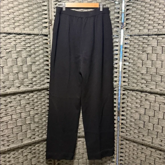 St. John Basics Black Santana Knit pants - Picture 6 of 9